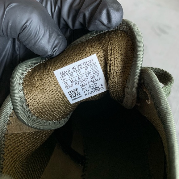 Adidas Nmd R2 x White Mountaineering Men’s size 9 - Picture 13 of 15